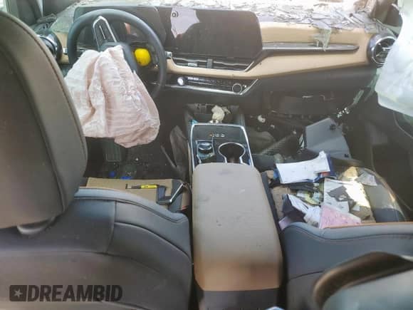 2025 Chevrolet Equinox AWD ACTIV with VIN 3GNAXSEG3SL165412, listed as a Copart auction lot 64461615 with Not provided miles and Non repairable. Bid and sale history available at DreamBid. Image 8.