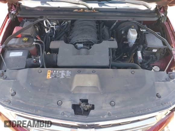 2018 Chevrolet Suburban LT z VIN 1GNSCHKC7JR392873, wystawiony jako IAAI lot #43221375 z przebiegiem 71 601 mil mil oraz . Historia ofert i sprzedaży dostępna na DreamBid. Obrazek 10.