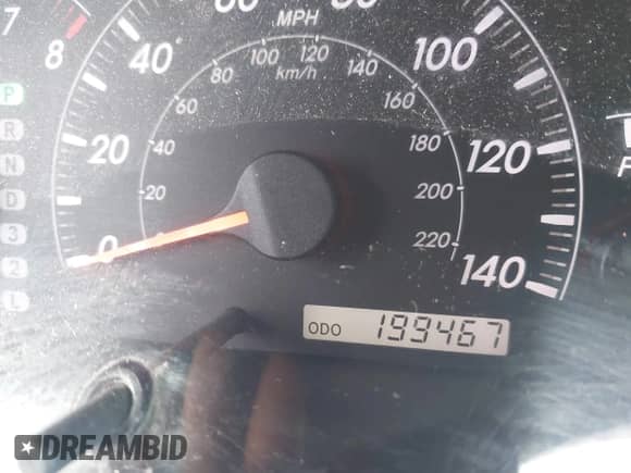 2005 Toyota Camry LE z VIN 4T1BE30K45U641113, wystawiony jako IAAI lot #43076182 z przebiegiem 199 467 mil mil oraz . Historia ofert i sprzedaży dostępna na DreamBid. Obrazek 15.