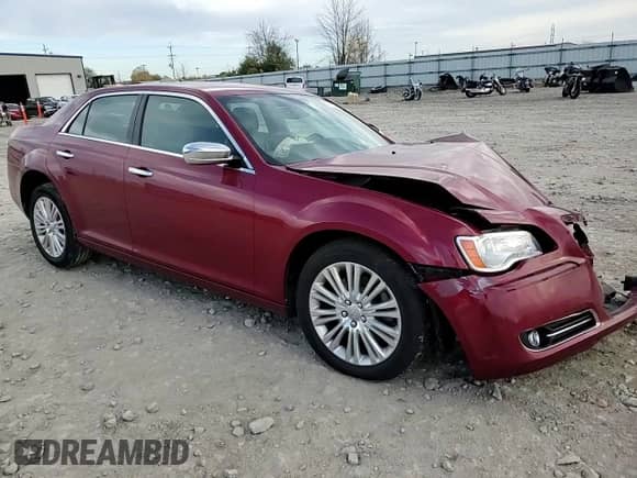 2014 Chrysler 300 C с VIN 2C3CCAKG0EH201022, выставлен на аукционе Copart как лот 82611445 с пробегом 203 576 миль миль и На запчасти • Non repairable. История ставок и продаж доступна на DreamBid. Изображение 14.