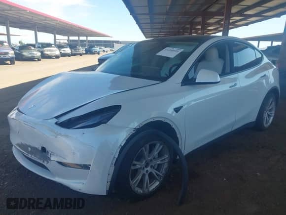 2021 Tesla Model Y Long Range с VIN 5YJYGDEE2MF161838, выставлен на аукционе IAAI как лот 43250955 с пробегом 97 847 миль миль и . История ставок и продаж доступна на DreamBid. Изображение 17.