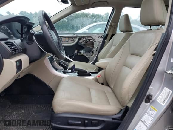 2014 Honda Accord EX-L с VIN 1HGCR6F5XEA006948, выставлен на аукционе Copart как лот 67165555 с пробегом 112 924 миль миль и Списание • Salvage title. История ставок и продаж доступна на DreamBid. Изображение 7.