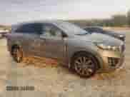 2016 Kia Sorento SX с VIN 5XYPK4A59GG129885, выставлен на аукционе Copart как лот 80078145 с пробегом 172 632 миль миль и Списание • Salvage title. История ставок и продаж доступна на DreamBid. Изображение 4.