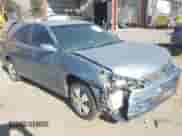 2004 Toyota Camry LE z VIN 4T1BE32K64U864149, wystawiony jako IAAI lot #43506229 z przebiegiem 258 457 mil mil oraz . Historia ofert i sprzedaży dostępna na DreamBid. Obrazek 1.