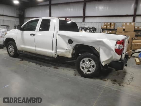 2019 Toyota Tundra SR с VIN 5TFUM5F1XKX083627, выставлен на аукционе Copart как лот 67292995 с пробегом 88 481 миль миль и Списание • Salvage title. История ставок и продаж доступна на DreamBid. Изображение 2.