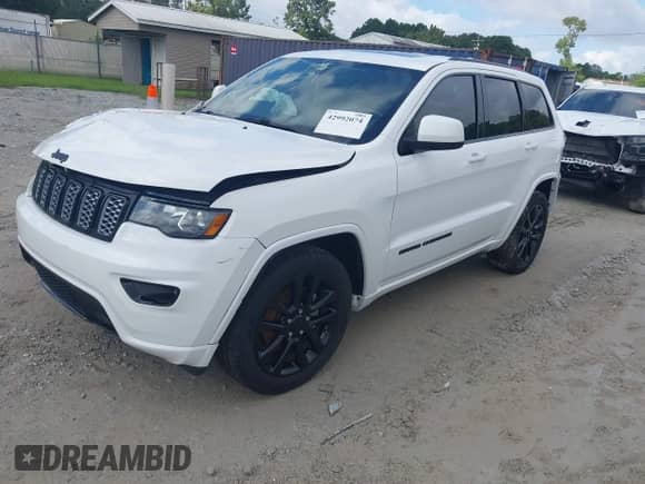 2019 Jeep Grand Cherokee Altitude with VIN 1C4RJEAG3KC597689, listed as a IAAI auction lot 42992074 with 99,763 mi miles and . Bid and sale history available at DreamBid. Image 17.