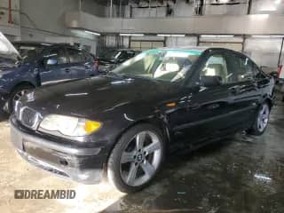 2004 BMW 3 Series 325i with VIN WBAAZ33474KP85411, listed as a Copart auction lot 87895975 with 125,536 mi miles and Salvage title. Bid and sale history available at DreamBid. Image 1.