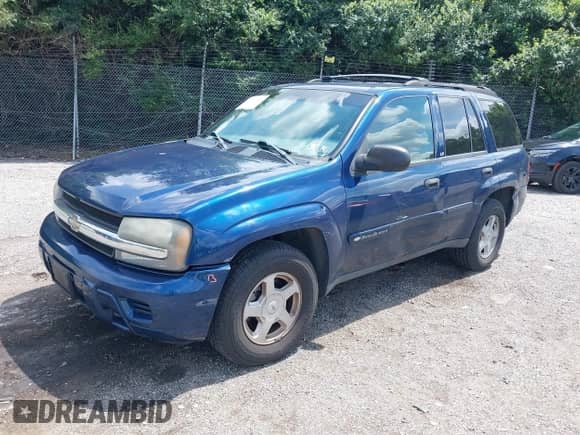 2002 Chevrolet TrailBlazer LS с VIN 1GNDT13S622437186, выставлен на аукционе IAAI как лот 42646255 с пробегом 209 255 миль миль и . История ставок и продаж доступна на DreamBid. Изображение 2.
