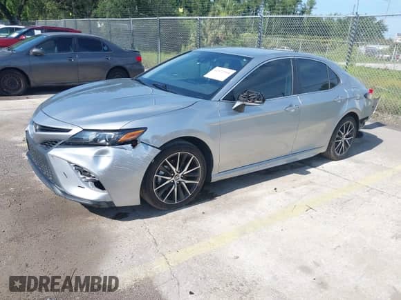 2023 Toyota Camry SE с VIN 4T1G11AK5PU760425, выставлен на аукционе IAAI как лот 42372394 с пробегом 201 407 миль миль и . История ставок и продаж доступна на DreamBid. Изображение 18.