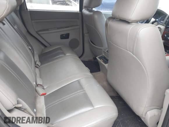 2006 Jeep Grand Cherokee Limited with VIN 1J4HS58N66C182816, listed as a IAAI auction lot 43508950 with Not provided miles and . Bid and sale history available at DreamBid. Image 8.