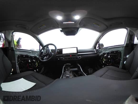 2025 Kia Sorento X-Line EX with VIN 5XYRHDJF6SG315229, listed as a IAAI auction lot 41443713 with 723 mi miles and . Bid and sale history available at DreamBid. Image 18.