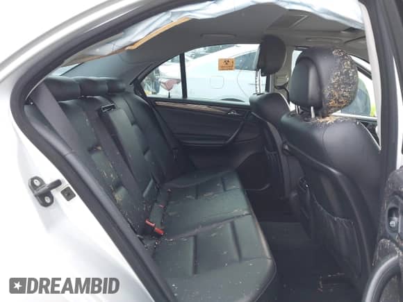 2007 Mercedes-Benz C 230 Sport with VIN WDBRF52H57F936238, listed as a IAAI auction lot 43299123 with Not provided miles and . Bid and sale history available at DreamBid. Image 8.