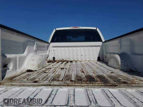 2008 Ford F-150 XL with VIN 1FTRF12258KE96844, listed as a Copart auction lot 85644555 with 243,549 mi miles and Clean title. Bid and sale history available at DreamBid. Image 10.