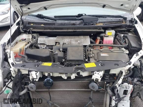 2015 Toyota Prius Advanced z VIN JTDKN3DP2F3065846, wystawiony jako IAAI lot #41479503 z przebiegiem 181 717 mil mil oraz . Historia ofert i sprzedaży dostępna na DreamBid. Obrazek 10.