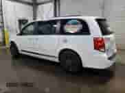 2016 Dodge Grand Caravan SXT z VIN 2C4RDGCG3GR375992, wystawiony jako Copart lot #70830925 z przebiegiem 213 736 mil mil oraz Szkoda całkowita • Salvage title. Historia ofert i sprzedaży dostępna na DreamBid. Obrazek 2.