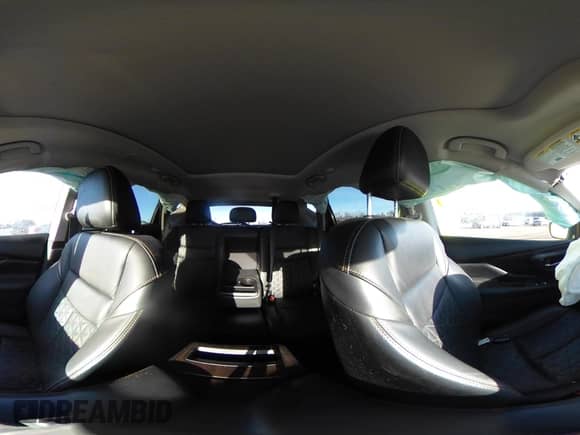 2021 Nissan Murano Platinum z VIN 5N1AZ2DS1MC138826, wystawiony jako IAAI lot #41441371 z przebiegiem 49 634 mil mil oraz . Historia ofert i sprzedaży dostępna na DreamBid. Obrazek 19.