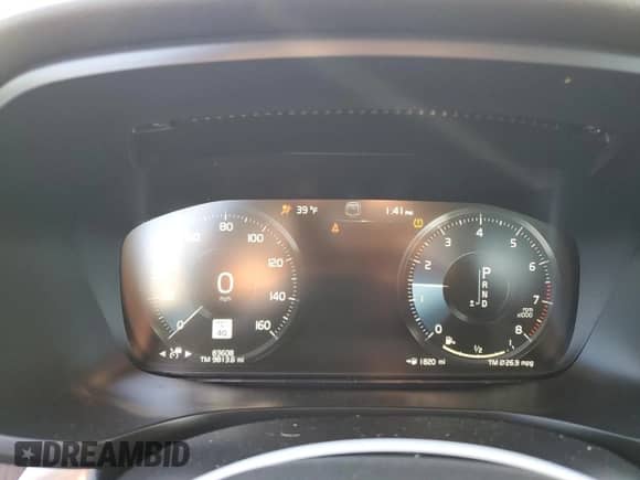 2021 Volvo S60 Momentum z VIN 7JR102TZ6MG109135, wystawiony jako Copart lot #82044364 z przebiegiem 83 608 mil mil oraz Czysty tytuł • Clean title. Historia ofert i sprzedaży dostępna na DreamBid. Obrazek 9.