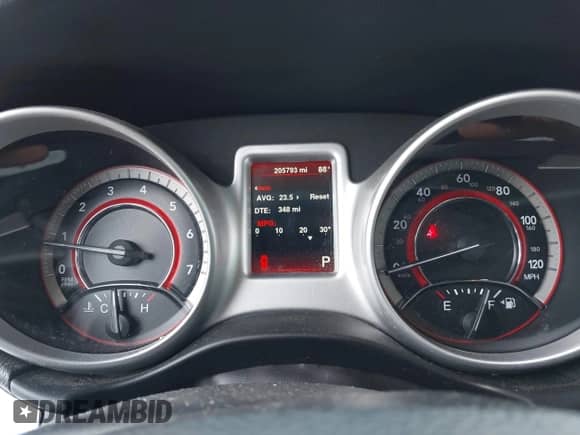 2016 Dodge Journey SXT with VIN 3C4PDCBG3GT246939, listed as a IAAI auction lot 43157045 with 205,793 mi miles and . Bid and sale history available at DreamBid. Image 7.