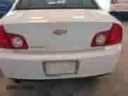 2012 Chevrolet Malibu 2LT z VIN 1G1ZD5E06CF141408, wystawiony jako IAAI lot #43165579 z przebiegiem 128 671 mil mil oraz . Historia ofert i sprzedaży dostępna na DreamBid. Obrazek 16.