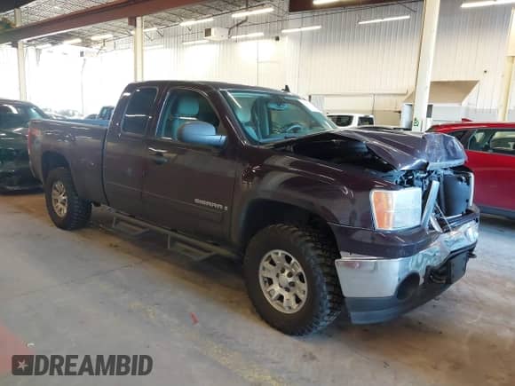 2008 GMC Sierra 1500 SLT z VIN 2GTEK19J781121996, wystawiony jako IAAI lot #41677563 z przebiegiem 115 266 mil mil oraz . Historia ofert i sprzedaży dostępna na DreamBid. Obrazek 1.