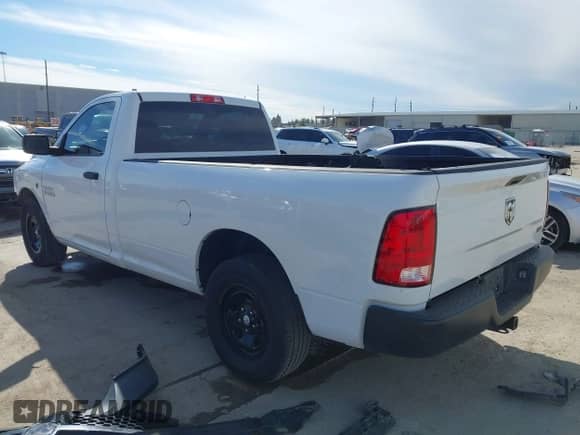 2017 Ram 1500 Tradesman с VIN 3C6JR6DG9HG654689, выставлен на аукционе IAAI как лот 41352489 с пробегом 47 653 миль миль и . История ставок и продаж доступна на DreamBid. Изображение 3.