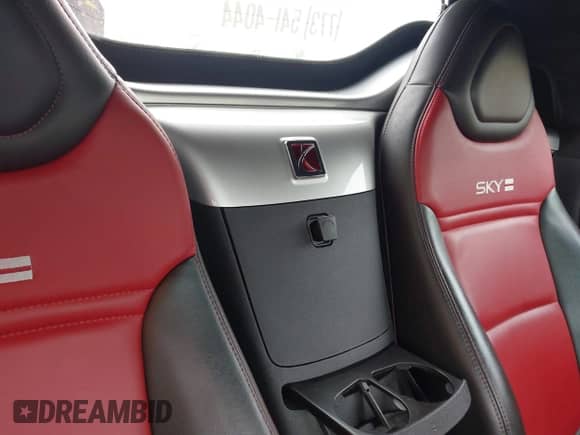 2008 Saturn Sky Red Line с VIN 1G8MF35X68Y119959, выставлен на аукционе IAAI как лот 42469912 с пробегом 6 334 миль миль и . История ставок и продаж доступна на DreamBid. Изображение 8.