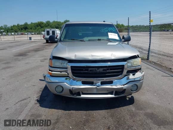 2003 GMC Sierra 1500 SLE с VIN 2GTEC19TX31259202, выставлен на аукционе IAAI как лот 43074405 с пробегом 132 654 миль миль и . История ставок и продаж доступна на DreamBid. Изображение 12.