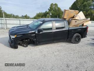 2024 Chevrolet Silverado 1500 LT Trail Boss z VIN 3GCUDFEDXRG333271, wystawiony jako Copart lot #80337555 z przebiegiem 15 243 mil mil oraz Szkoda całkowita • Salvage title. Historia ofert i sprzedaży dostępna na DreamBid. Obrazek 1.