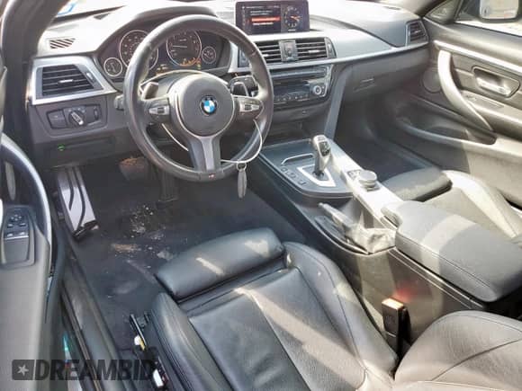 2019 BMW 4 Series 430i with VIN WBA4W3C54KAF92654, listed as a Copart auction lot 84397725 with 36,846 mi miles and Salvage title. Bid and sale history available at DreamBid. Image 8.