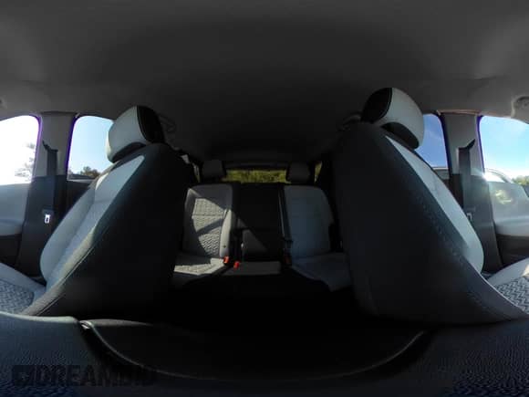 2024 Chevrolet Equinox LS z VIN 3GNAXFEG9RL319400, wystawiony jako IAAI lot #42990922 z przebiegiem 7 466 mil mil oraz . Historia ofert i sprzedaży dostępna na DreamBid. Obrazek 20.