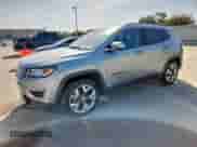 2021 Jeep Compass Limited z VIN 3C4NJCCB4MT559402, wystawiony jako Copart lot #65351215 z przebiegiem 110 059 mil mil oraz Szkoda całkowita • Salvage title. Historia ofert i sprzedaży dostępna na DreamBid. Obrazek 1.