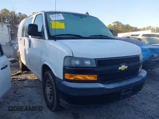 2021 Chevrolet Express Cargo with VIN 1GCWGAF76M1175319, listed as a IAAI auction lot 41333994 with 81,474 mi miles and . Bid and sale history available at DreamBid. Image 1.