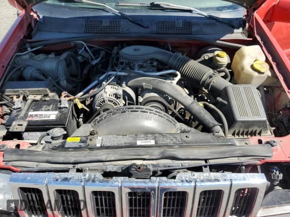 1997 Jeep Grand Cherokee Limited с VIN 1J4GZ78YXVC756250, выставлен на аукционе Copart как лот 68197105 с пробегом 232 137 миль миль и Списание • Salvage title. История ставок и продаж доступна на DreamBid. Изображение 12.