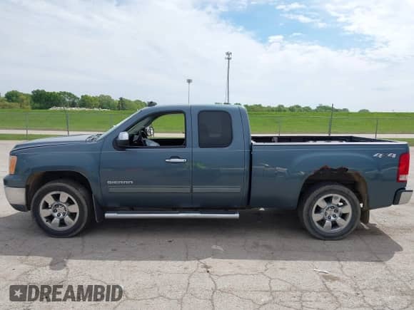 2010 GMC Sierra 1500 SLT with VIN 1GTSKWE32AZ270014, listed as a IAAI auction lot 42192128 with 191,371 mi miles and . Bid and sale history available at DreamBid. Image 14.