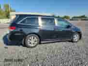 2015 Honda Odyssey EX z VIN 5FNRL5H44FB126147, wystawiony jako Copart lot #80755305 z przebiegiem 202 304 mil mil oraz Czysty tytuł • Clean title. Historia ofert i sprzedaży dostępna na DreamBid. Obrazek 3.