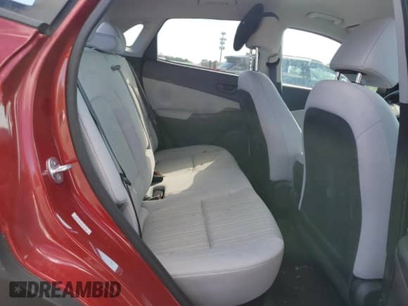 2023 Hyundai Kona SEL с VIN KM8K6CAB3PU007936, выставлен на аукционе Copart как лот 84249995 с пробегом 8 101 миль миль и Списание • Salvage title. История ставок и продаж доступна на DreamBid. Изображение 11.