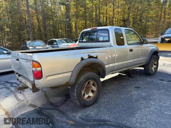 2004 Toyota Tacoma с VIN 5TEWM72NX4Z325860, выставлен на аукционе Copart как лот 90104865 с пробегом 309 267 миль миль и Чистый • Clean title. История ставок и продаж доступна на DreamBid. Изображение 4.