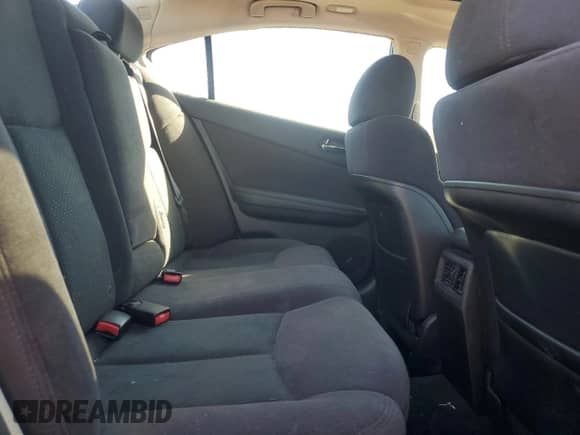 2013 Nissan Maxima S with VIN 1N4AA5AP8DC801425, listed as a Copart auction lot 86306425 with 113,945 mi miles and Clean title. Bid and sale history available at DreamBid. Image 10.