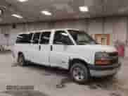 2004 Chevrolet Express Passenger with VIN 1GAHG39U641233542, listed as a IAAI auction lot 42007195 with 241,963 mi miles and . Bid and sale history available at DreamBid. Image 14.
