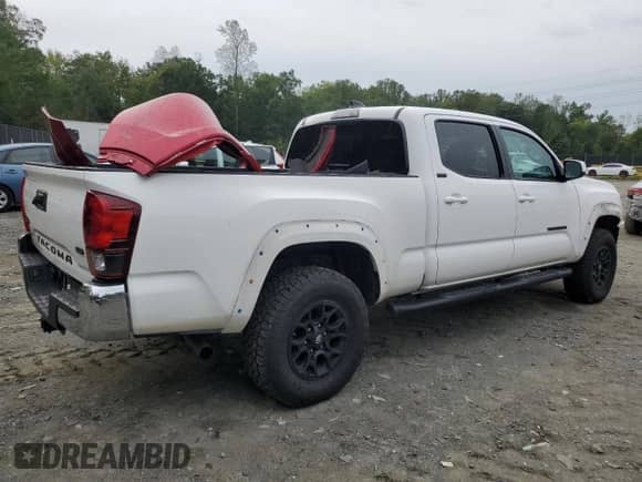 2022 Toyota Tacoma SR5 with VIN 3TYDZ5BN9NT013836, listed as a Copart auction lot 84573435 with 89,105 mi miles and Salvage title. Bid and sale history available at DreamBid. Image 3.