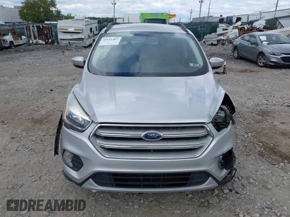2018 Ford Escape SE с VIN 1FMCU9GD1JUC12474, выставлен на аукционе IAAI как лот 43114367 с пробегом Не указан миль и . История ставок и продаж доступна на DreamBid. Изображение 12.