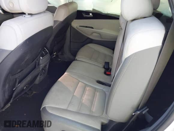 2016 Kia Sorento SXL z VIN 5XYPKDA51GG108352, wystawiony jako IAAI lot #41591684 z przebiegiem 175 872 mil mil oraz . Historia ofert i sprzedaży dostępna na DreamBid. Obrazek 8.