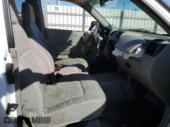 2005 Chevrolet Colorado LS Z85 z VIN 1GCCS198X58170641, wystawiony jako Copart lot #73206154 z przebiegiem 73 670 mil mil oraz Szkoda całkowita • Salvage title. Historia ofert i sprzedaży dostępna na DreamBid. Obrazek 10.