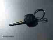 2004 Toyota Sienna XLE z VIN 5TDZA22CX4S094673, wystawiony jako IAAI lot #43387108 z przebiegiem 134 276 mil mil oraz . Historia ofert i sprzedaży dostępna na DreamBid. Obrazek 11.