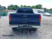 2002 Chevrolet Silverado 2500HD LS с VIN 1GCHK23U12F195114, выставлен на аукционе IAAI как лот 42514216 с пробегом 315 177 миль миль и . История ставок и продаж доступна на DreamBid. Изображение 16.