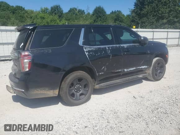 2022 Chevrolet Tahoe Commercial z VIN 1GNSCLED1NR162856, wystawiony jako Copart lot #66150215 z przebiegiem 75 287 mil mil oraz Szkoda całkowita • Salvage title. Historia ofert i sprzedaży dostępna na DreamBid. Obrazek 3.