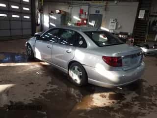 2004 Saturn L L300 1 with VIN 1G8JC54F34Y515972, listed as a IAAI auction lot 41295581 with Not provided miles and . Bid and sale history available at DreamBid. Image 3.