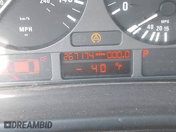 2000 BMW 5 Series 528i с VIN WBADM6342YGU08684, выставлен на аукционе IAAI как лот 43297679 с пробегом 267 174 миль миль и . История ставок и продаж доступна на DreamBid. Изображение 15.