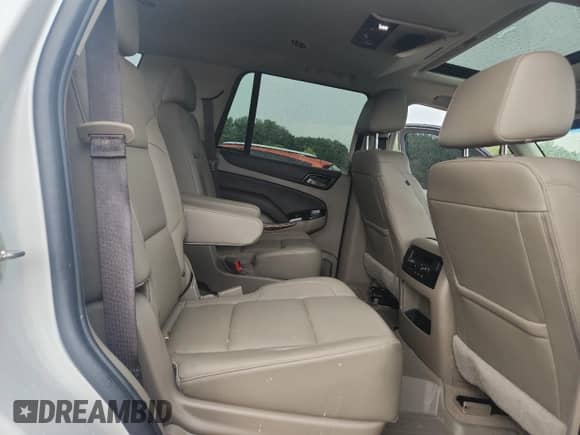 2019 Chevrolet Tahoe Premier с VIN 1GNSKCKCXKR323912, выставлен на аукционе Copart как лот 64012575 с пробегом 104 095 миль миль и Списание • Salvage title. История ставок и продаж доступна на DreamBid. Изображение 11.