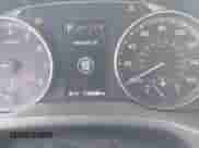 2017 Hyundai Elantra SE z VIN 5NPD84LF8HH108222, wystawiony jako IAAI lot #41677932 z przebiegiem 110 898 mil mil oraz . Historia ofert i sprzedaży dostępna na DreamBid. Obrazek 7.